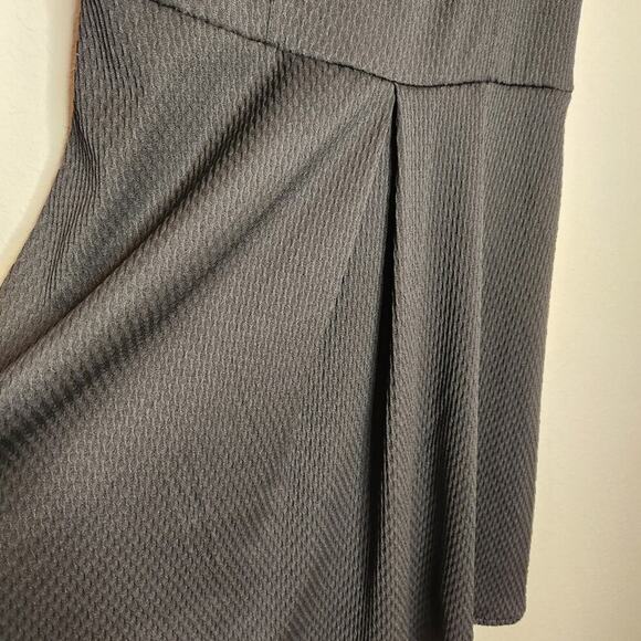 Free People Size Medium Black Waffle Knit Dress With Crocheted Collar - Picture 5 of 15